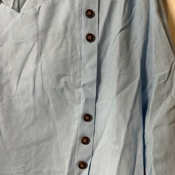 Light Blue Button-Up Top - Picture 2 of 4